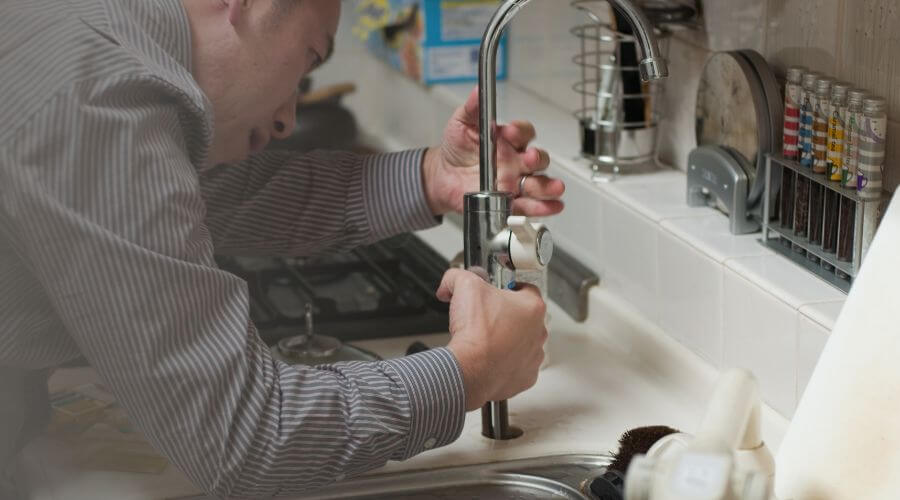 Professional water heater repair in Laredo, TX